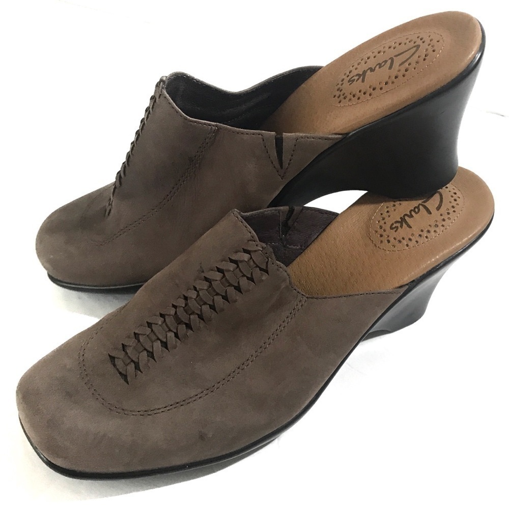 Clarks 8.5 Clog Brown Weave Toe​​​